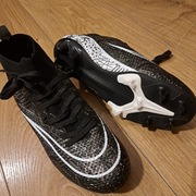 Nowe Buty piłkarskie, Korki/Lanki buty sportowe, AG/FG,Czarne,Rozmiar 38 EU
