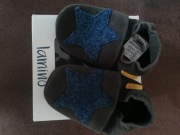 Lamino 22 23 skóra kapcie do raczkowania pantofle