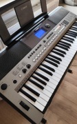 Yamaha PSR-E443 + statyw – zestaw gotowy do grania!