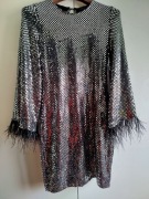 Nowa cekinowa sukienka Cocomore M 38 przed  szerokimi rękawami srebrna 