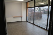 Do wynajęcia lok.17m ,parter, witryna 3x6m