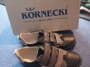 KORNECKI 6285 PÓŁBUTY DZIEWCZĘCE TRZEWIKI czarne 32 Czarny