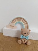 Miś, tęcza, plakietka z masy cukrowej 