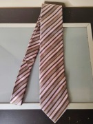 Jedwabny fioletowo złoty krawat w paski Angelo Litrico (13)