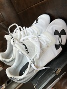 Under Armour kick distance spike buty do biegania 