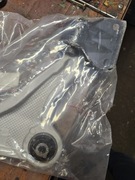 WAHACZ PRZÓD LEWY FORD MONDEO V 20-