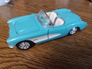  1:24 Chevrolet Corvette 