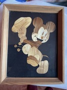 Obrazek z PRL-u ze słomy