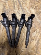 Wtryski Wtrysk Wtryskiwacze BMW 2.0D 04451102382