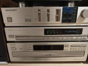 Tuner Akai AT-52 . Piękny stan. Kolor szampański. Czytaj opis.