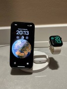 Stacja ładująca, ładowarka bezprzewodowa telefon, słuchawki, smartwatch