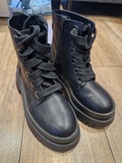 Buty botki trapery Bershka czarne 