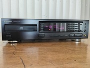 Sprawny Kenwood DP-5030 z nietypowym podświetleniem.