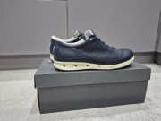 ECCO Women's Cool Gore-tex Surround