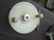 Kołowrotek firmy Sprzęt Wędkarski Kraków 