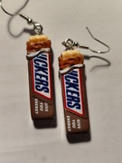 Kolczyki Snickers 