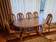 Sprzedam stół w kolorze dębu. Gratis 6 krzeseł!!!