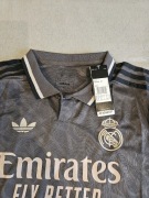 Koszulka Real Madryt XL.