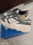 Nowe Hoka Bondi B3LS rozmiar 44 i 2/3.