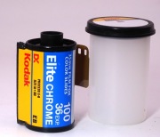FILM 35MM KODAK  KLISZA 100 ELITE CHROME 36 KLATEK / PO TERMINIE