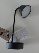 Bezprzewodowa lampa stołowa LED