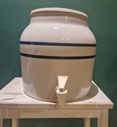 Dystrybutor ceramiczny do butli z wodą 19l