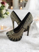 Bardzo wysokie szpilki złote z cekinami high heels obcasy czarne do tańca
