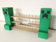 Stojak / Ekspozytor / Półka na figurki Minecraft z Kinder Joy