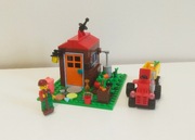 Lego Moc altana na działce z traktorkiem ursus c360
