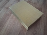 Pudełko prezentowe kartonowe w kolorze złotym brokatowym