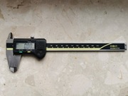 Suwmiarkowa elektroniczna MITUTOYO 150 