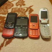 ZESTAW TELEFONÓW STARE TELEFONY SAMSUNG S5200 CH@T 335 SGH-E250i SGH-E310