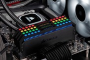 Corsair Dominator Platinum RGB DDR4 24GB (3 x 8GB) 3200 CL16 Czarny