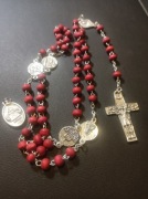 Różaniec z Watykanu 50 cm pachnący z drzewa różanego komunia święta +gratis
