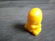 figurka gogosy kinder niespodzianka zabawka