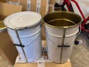 Wiadro metalowe z pokrywa uszczelka zamknieciem opaska obejmą 25l stalowe