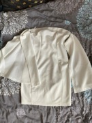 Krótka, elegancka sukienka