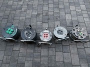 Zestaw przedłużaczy bębnowych 2x50m + 3x30m (1 uszkodzony)