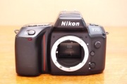 Aparat Nikon F70