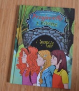 Przyjaciółki z podwórka i tajemniczy tunel -Jolanta Matuszewska