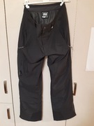 Czarne spodnie narciarskie Helly Hansen-rozmiar L- polecam!!