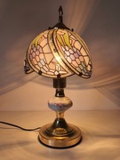 Lampka, szkło i mosiądz, wysokość 44 cm.