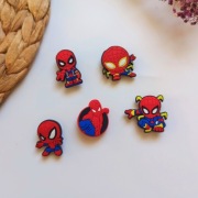 Przypinki do butów Crocs charms jibbitz Spiderman Marvel