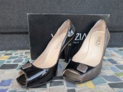 Czółenka open toe Venezia 38 lakierki