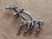 Oryginalna broszka ze srebra 925 - Dwie żyrafy