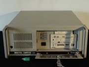 PC płyta P5VDC-MX rev. 2 w obudowie przemysłowej z Win XP - naklejka