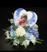 Kompozycja na mały grób dla Aniołka drewniana baza Aniołek anioł