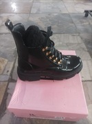 Botki czarne ocieplane wiązane na szmurowadla