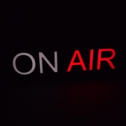 Lampka studio ON AIR Neon biurkowa youtube LED