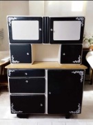 Kredens perełka PRL po renowacji 